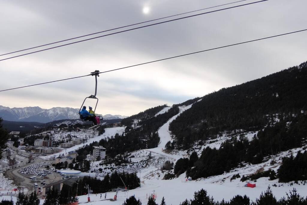 Les Angles: Esqui, Base Nautica, Naturaleza, Bike Park, ... エクステリア 写真